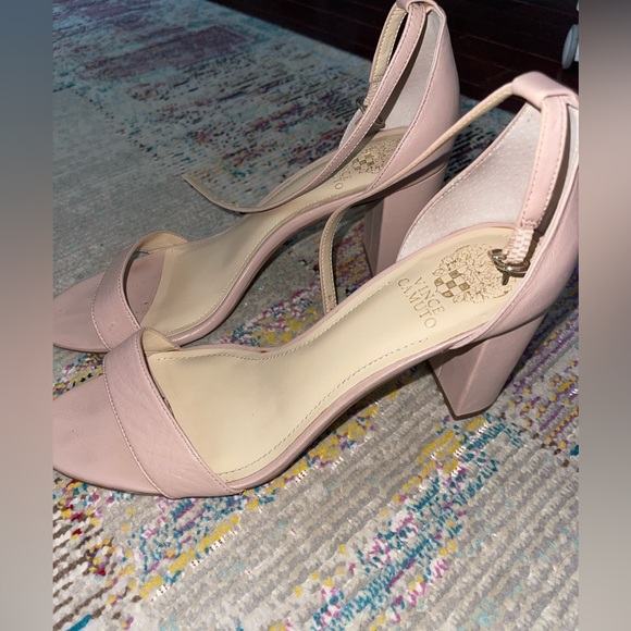 Blush Vince Camuto Block Heels Sandals. Size 10 - Picture 6 of 6